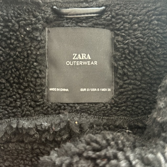 Zara size small. Oversized. - Picture 16 of 16